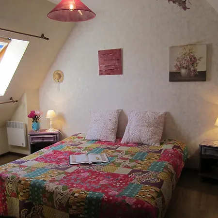 ゲストハウス Chambres D'hotes L'arche Proissans